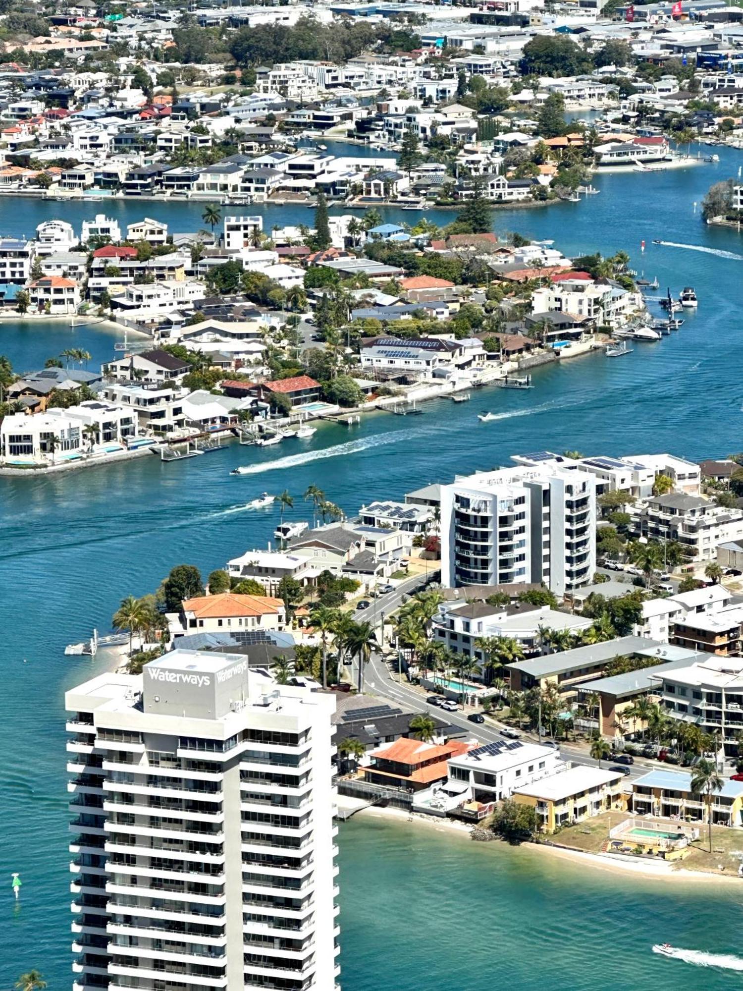 Ocean Surfers Paradise - Gclr โกลด์โคสต์ ภายนอก รูปภาพ